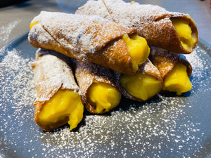 Cannolis with Custard Filling